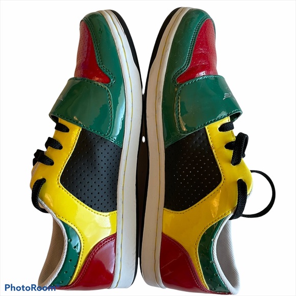 Unisex Creative Reaction Dicoco Sneakers - Picture 4 of 9